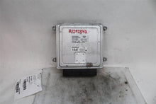 Load image into Gallery viewer, ECU ECM COMPUTER Hyundai Elantra 2017 17 2018 18 - 1292543