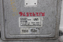 Load image into Gallery viewer, ECU ECM COMPUTER Hyundai Sonata 2009 09 2010 10 Auto - 1292576