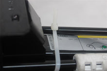 Load image into Gallery viewer, JACK Audi Q3 2015 15 - 1295556