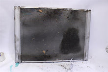 Load image into Gallery viewer, RADIATOR 530i 525i 528i 2006 06 2007 07 2008 08 2009 09 2010 10 Auto - 1296243