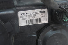 Load image into Gallery viewer, HEADLIGHT LAMP ASSEMBLY Volvo C70 V70 XC70 05 06 07 Right - 1297219