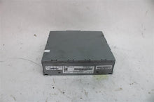 Load image into Gallery viewer, RADIO RECEIVER A4 A5 A6 Q3 Q5 Q7 RS5 S5 S6 Touareg 2009-2017 - 1297539