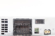 Load image into Gallery viewer, RADIO RECEIVER A4 A5 A6 Q3 Q5 Q7 RS5 S5 S6 Touareg 2009-2017 - 1297539