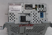 Load image into Gallery viewer, Navigation Display Screen Land Rover LR3 Range Rover Sport 2005 05 06 07 08 09 - 1301674