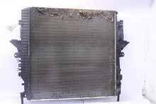 Load image into Gallery viewer, RADIATOR Land Rover Range Rover Sport 2006 06 2007 07 - 1302918
