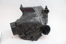 Load image into Gallery viewer, AIR CLEANER BOX Nissan Altima 2013 13 2014 14 2015 15 2016 16 - 1303397