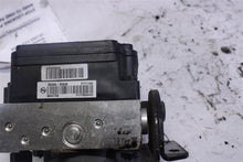 Load image into Gallery viewer, ABS ANTI-LOCK BRAKE PUMP Kia Optima 2016 16 2017 17 2018 18 - 1303702