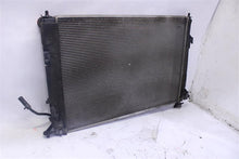 Load image into Gallery viewer, RADIATOR Santa Fe Sorento 2010 10 2011 11 2012 12 2013 13 AT - 1305801