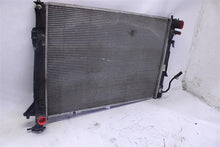 Load image into Gallery viewer, RADIATOR Santa Fe Sorento 2010 10 2011 11 2012 12 2013 13 AT - 1305801