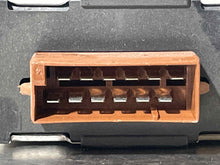 Load image into Gallery viewer, CRUISE CONTROL COMPUTER Audi A4 A6 A8 Passat 96 - 01 02 - NW28206