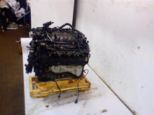 Load image into Gallery viewer, ENGINE MOTOR Vanden Pl XJ XJL XJR 10 11 12 13 5.0L - 1315147