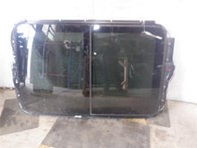 Load image into Gallery viewer, SUNROOF ASSEMBLY Audi Q5 SQ5 09 10 11 12 13 14 15 16 - 1315615