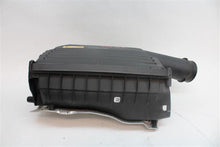 Load image into Gallery viewer, AIR CLEANER BOX Mercedes-Benz C250 C300 C350 C63 2016 16 - 1317771