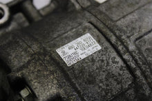 Load image into Gallery viewer, AC COMPRESSOR Audi A4 A8 S8 Passat 1996 96 97 98 - 05 - 1318556
