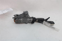 Load image into Gallery viewer, IGNITION SWITCH A4 A8 Beetle Golf Jetta 98 99 00 - 08 - 1318646