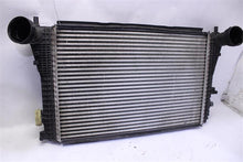Load image into Gallery viewer, INTERCOOLER Jetta TT A3 Golf EOS 2006 06 2007 07 08 09 10 11 12 13 - 1319550