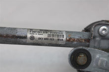 Load image into Gallery viewer, WIPER MOTOR VOLKSWAGON EOS GOLF JETTA RABBIT 05 - 07 - 1319558