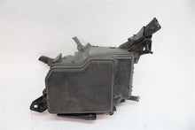 Load image into Gallery viewer, FUSE BOX Toyota Highlander 2011 11 2012 12 2013 13 - 1319725