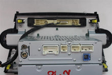 Load image into Gallery viewer, RADIO Toyota Highlander 2011 11 2012 12 2013 13 - 1319812