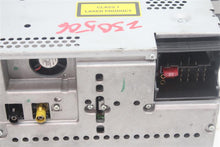 Load image into Gallery viewer, RADIO C230 C240 C280 C320 C350 C55 2005 05 2006 06 - 1320000