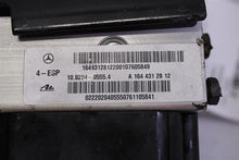 Load image into Gallery viewer, ABS ANTI-LOCK BRAKE PUMP Gl320 Gl350 Gl450 Gl550 ML320 ML350 09-13 - 1321935