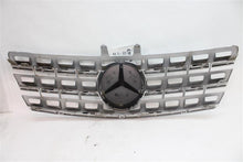 Load image into Gallery viewer, GRILLE ML320 ML350 ML450 ML550 ML63 2009 09 2010 10 2011 11 - 1321957