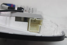 Load image into Gallery viewer, Console E250 Van E250D E300 E350 E400 E550 E63 14-15 - 1322186