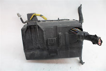 Load image into Gallery viewer, FUSE BOX Toyota Tacoma 2008 08 2009 09 2010 10 2011 11 - 1322332