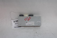 Load image into Gallery viewer, BODY CONTROL MODULE BCM COMPUTER 528i 535i 535i Gt 550i 550i Gt 09-16 - 1322681