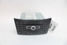 Load image into Gallery viewer, RADIO Mercedes-Benz E300 E350 E550 E63 2011 11 2012 12 - 1323692