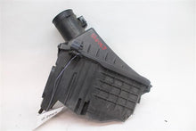 Load image into Gallery viewer, AIR CLEANER BOX S Type Vanden Pl XF XFR XJ XJ8 XJ8L XJL XJR 04-10 - 1323725