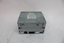 Load image into Gallery viewer, CD PLAYER RADIO Mitsubishi Endeavor 2004 04 2005 05 - 1325151