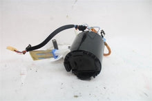 Load image into Gallery viewer, FUEL PUMP Land Rover Evoque 12 13 14 15 16 17 - 1325588