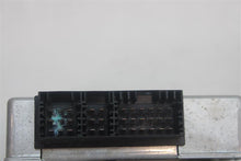 Load image into Gallery viewer, Transfers Case Computer Land Rover LR3 Range Rover Sport 05 06 07 08 09 - 1325723