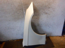 Load image into Gallery viewer, FRONT FENDER CLS500 CLS55 CLS550 CLS63 06 07 08 09 10 11 Right - 1326728