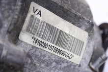 Load image into Gallery viewer, TRANSFER CASE BMW 530xi 528xi 328xi 332xi 2006 06 2007 07 2008 08 09 2010 10 - 1327171