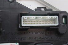 Load image into Gallery viewer, SPEEDOMETER CLUSTER Nissan Rogue 2015 15 - 1327652