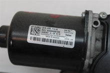 Load image into Gallery viewer, WINDSHIELD WIPER MOTOR Atlas Atlas CS 18 19 20 21 22 - 1330217