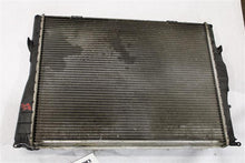Load image into Gallery viewer, RADIATOR BMW 323i 128i 325i 328i 330i 2006 06 2007 07 2008 08 09 10 11 12 Auto - 1331768