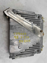 Load image into Gallery viewer, TRANSMISSION COMPUTER Volvo S70 V70 C70 850 96 97 98 - NW39244