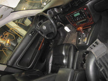 Load image into Gallery viewer, FRONT DOOR VW Passat 2001 01 2002 02 2003 03 04 05 Left - 1322582