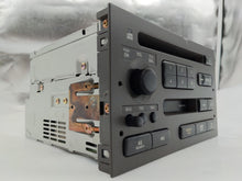 Load image into Gallery viewer, RADIO Saab 9-5 99 00 01 02 03 04 05 - NW139613