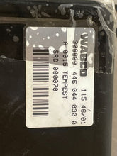 Load image into Gallery viewer, ABS COMPUTER Land Rover Discovery 99 00 01 02 - NW36925