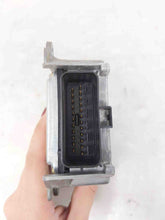 Load image into Gallery viewer, Computer Chrysler Concorde 2002 - NW26643