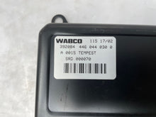 Load image into Gallery viewer, ABS COMPUTER Land Rover Discovery 99 00 01 02 - NW36939