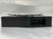 Load image into Gallery viewer, Radio LAND ROVER 2003 - NW7549