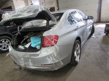 Load image into Gallery viewer, CONSOLE LID BMW 320i 328i 2013 13 - 824209