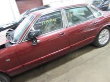 Load image into Gallery viewer, WHEEL Jaguar Xj8 98 99 16" Alloy 10 Triangle Slots - 835981