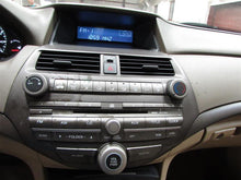 Load image into Gallery viewer, OUTER TAIL LIGHT LAMP Honda Accord 08 09 10 11 12 Right - 847074