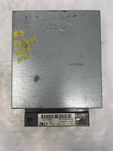 Load image into Gallery viewer, ECU ECM Computer Ford Taurus 2003 - NW58533